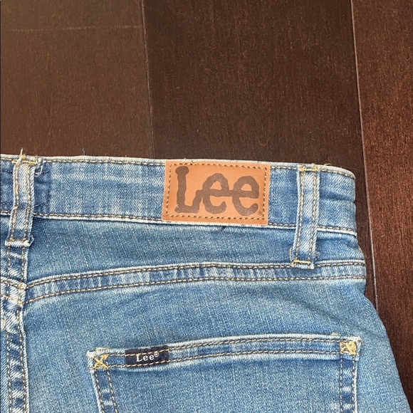Lee NWT Woman’s High Rise Skinny size 6 M Light Blue Skinny Distressed Jeans - Picture 12 of 12